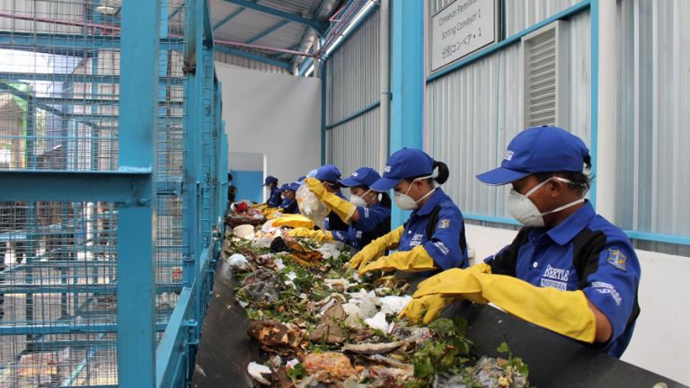 Usaha Pengelolaan Sampah, Peluang Bisnis Ramah Lingkungan