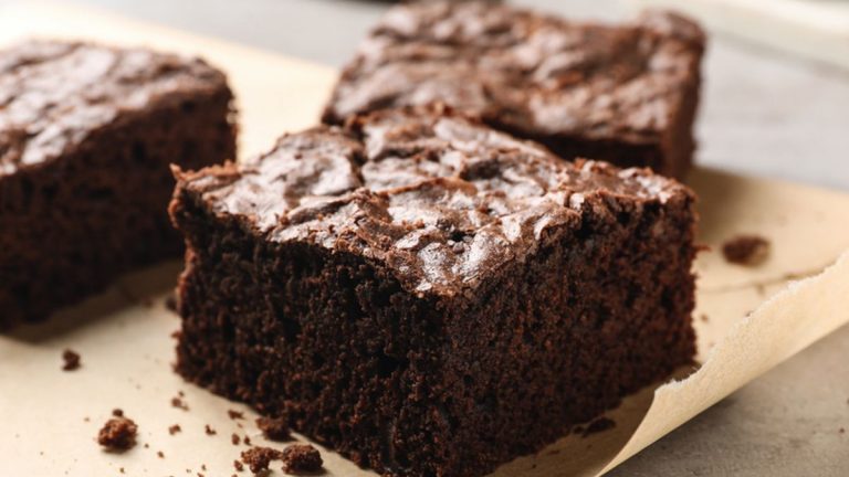 Cara Memanggang Brownies agar Matang Merata